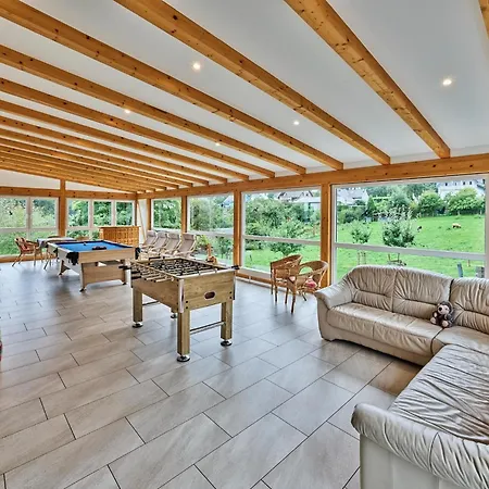 Tasteful With Private Pool, Cleaning Included *