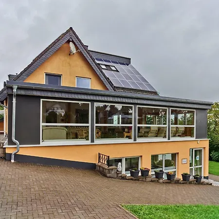 Tasteful With Private Pool, Cleaning Included *