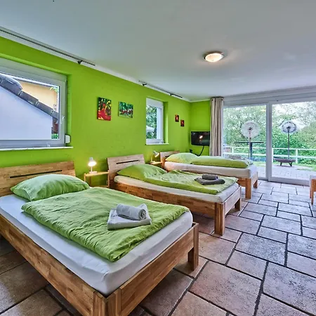 Tasteful With Private Pool, Cleaning Included Casa de Férias